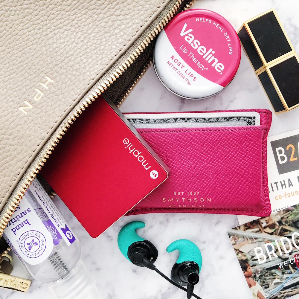 WHAT'S IN MY BAG?!, My Everyday Essentials